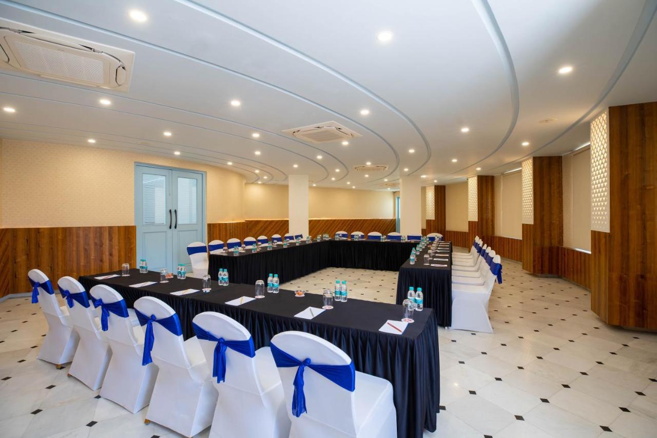 Ramee Royal Resort & Spa - Udaipur Luaran gambar