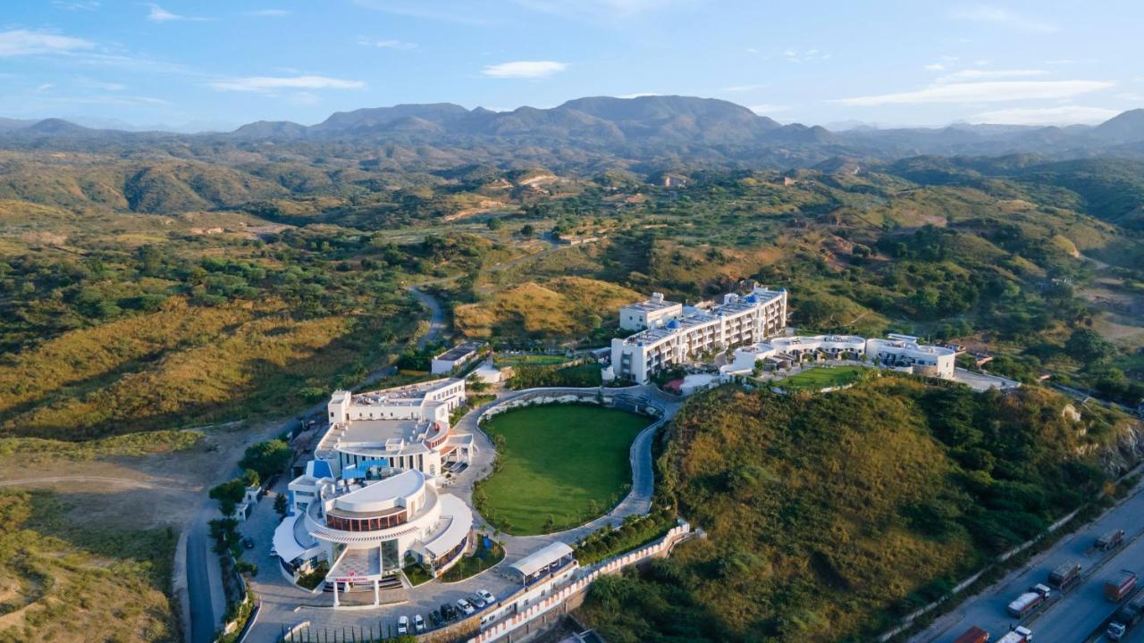 Ramee Royal Resort & Spa - Udaipur Luaran gambar