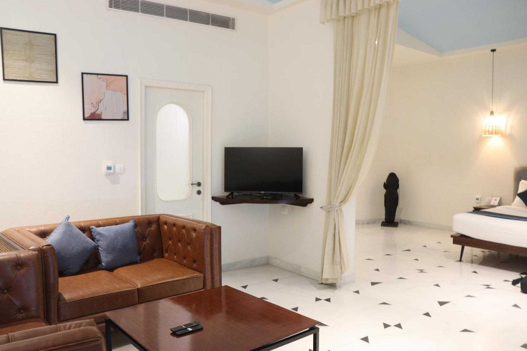 Ramee Royal Resort & Spa - Udaipur Luaran gambar